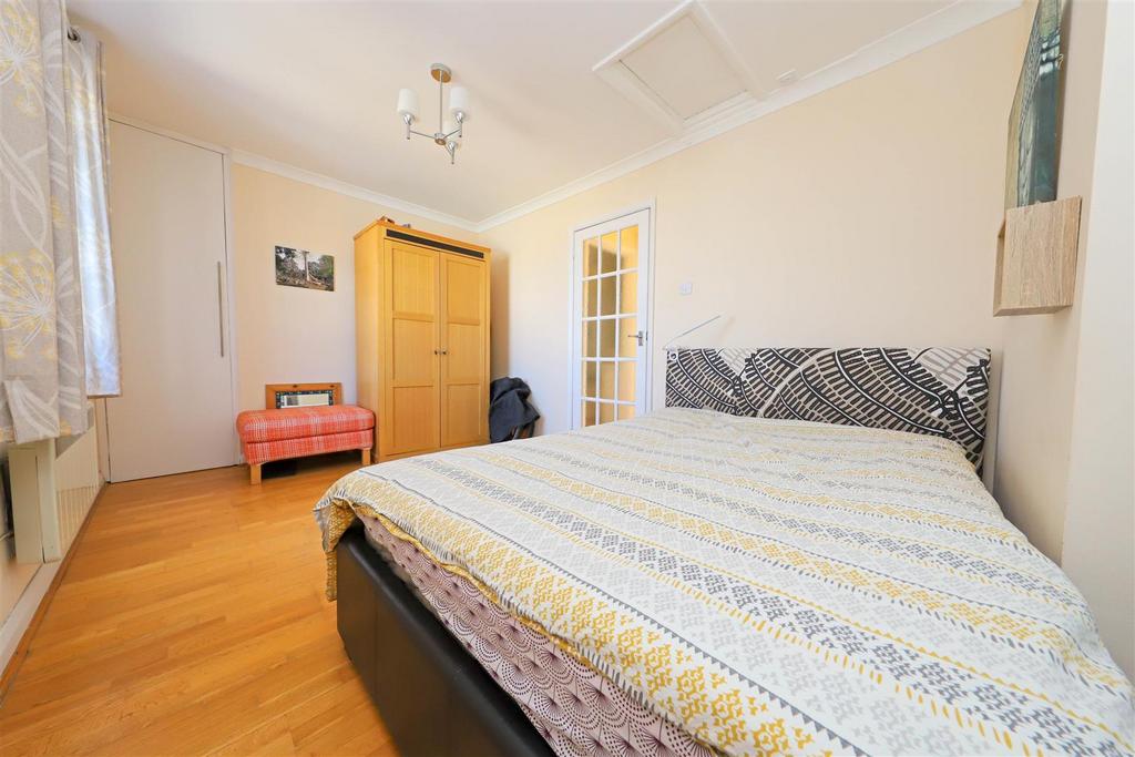 Nicholas james waterloo bed1.jpg