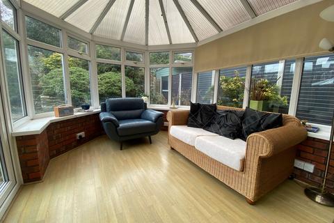 4 bedroom detached house for sale, 2 Riverside, Chadderton, Oldham, OL1 2TX