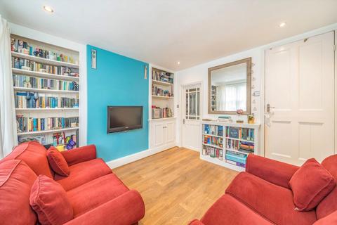 264 Derinton Road, London, SW17 8HU