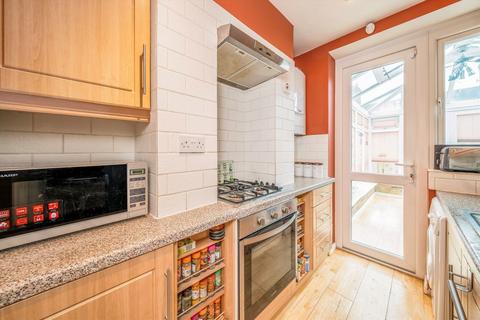 264 Derinton Road, London, SW17 8HU