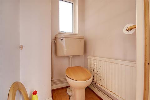 105 Albany Road, Enfield, EN3 5UD