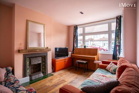 9 Cromer Road, London, SE25 4HH