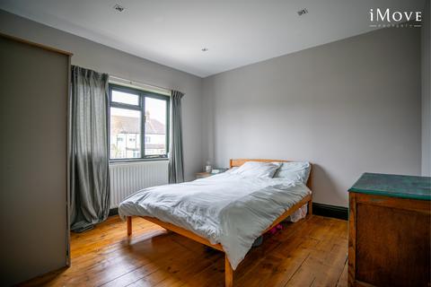 9 Cromer Road, London, SE25 4HH