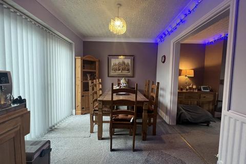 3 bedroom detached bungalow for sale, Carmel, Llannerch-Y-Medd, Anglesey, LL71