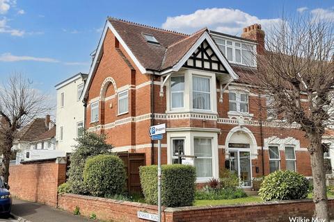10 bedroom end of terrace house for sale, Tregonwell Road, Minehead TA24