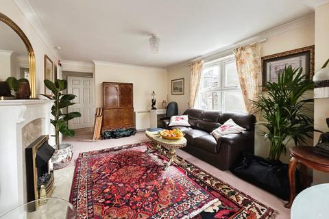 2 bedroom flat for sale, Haywra Street, Harrogate