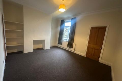 3 bedroom terraced house to rent, Marlborough Road, Shipley, West Yorkshire, BD18
