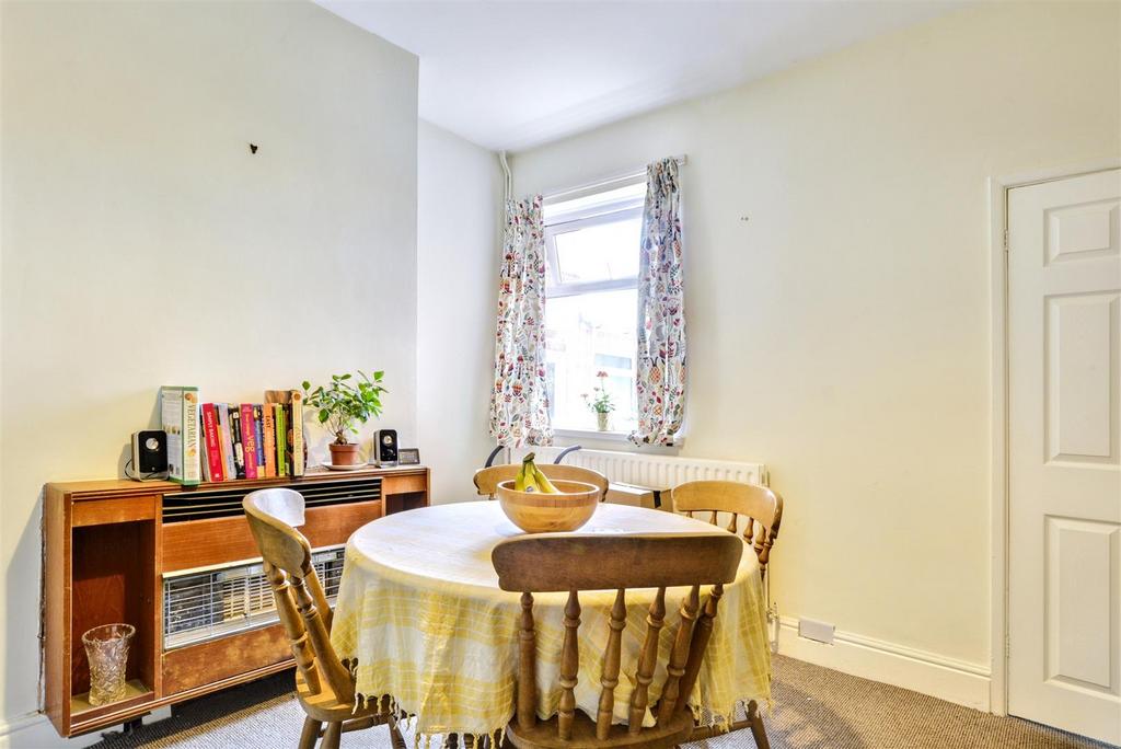 Dining Room 2.jpeg