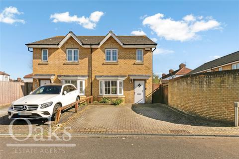 12 Cranesbill Close, London, SW16 5QL