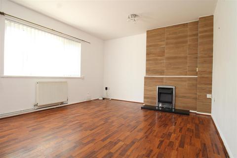 2 bedroom end of terrace house to rent, Orton Avenue, Peterborough