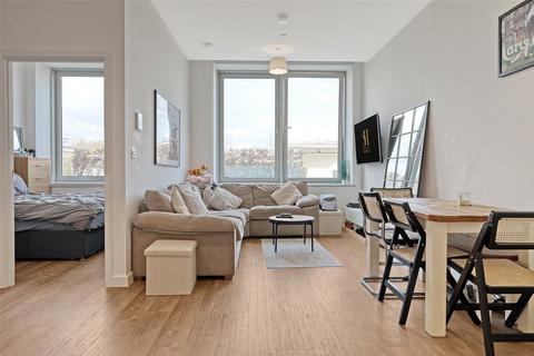 1 bedroom apartment for sale, Eagle Way, Great Warley, Brentwood, Essex, CM13
