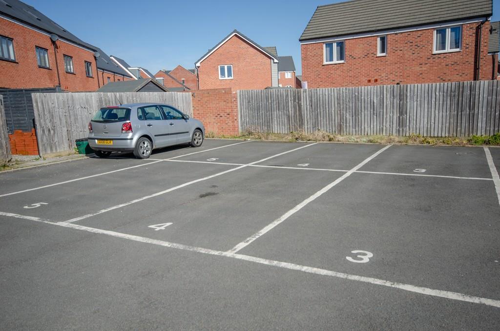 Parking.jpg