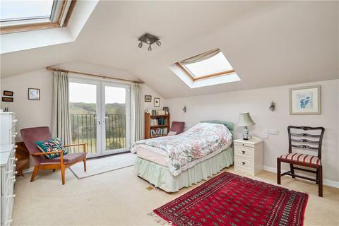 18 Bark Lane, Addingham, Ilkley, LS29 0RB