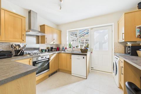 12 Barbel Close, Calne, SN11 9QP