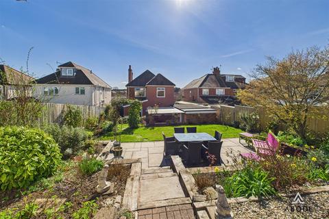 undefined, Henhurst Hill, Henhurst DE13