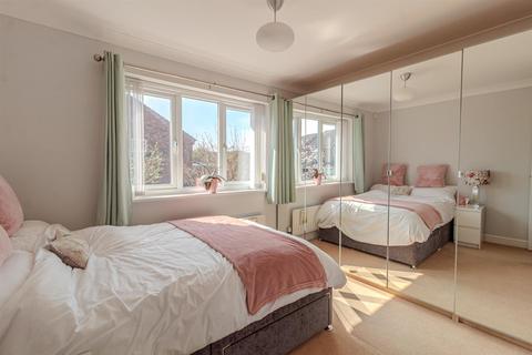 355 Spring Lane, Mapperley, Nottingham, NG3 5RR