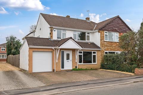 31 Bradley Avenue, Winterbourne, Bristol, BS36 1HX