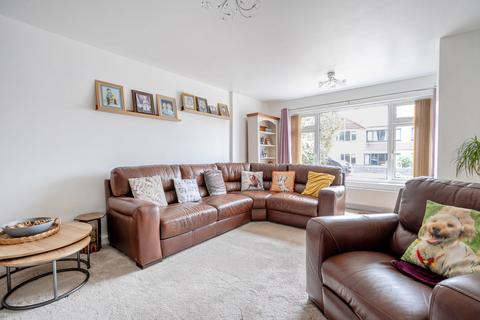 31 Bradley Avenue, Winterbourne, Bristol, BS36 1HX