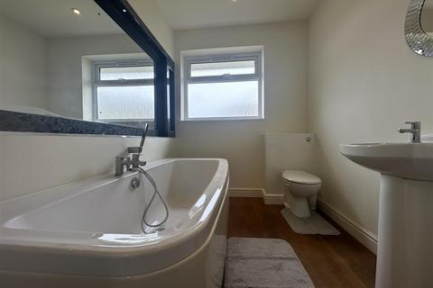 undefined, Barnwood Avenue, Gloucester GL4