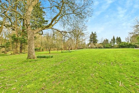 undefined, Maidenhatch, Pangbourne, Reading, Berkshire, RG8