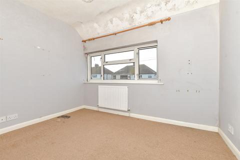 7 Cavell Square, Deal, CT14 9HN