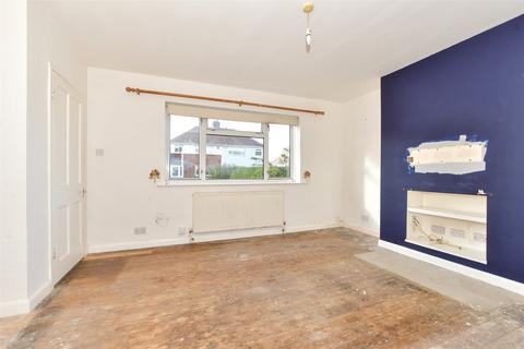 7 Cavell Square, Deal, CT14 9HN