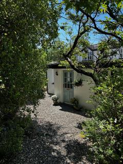 undefined, Felin Hen Road, Bangor LL57