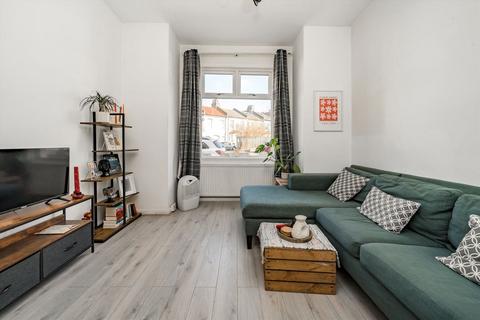 1 bedroom flat to rent, Napier Road, London NW10