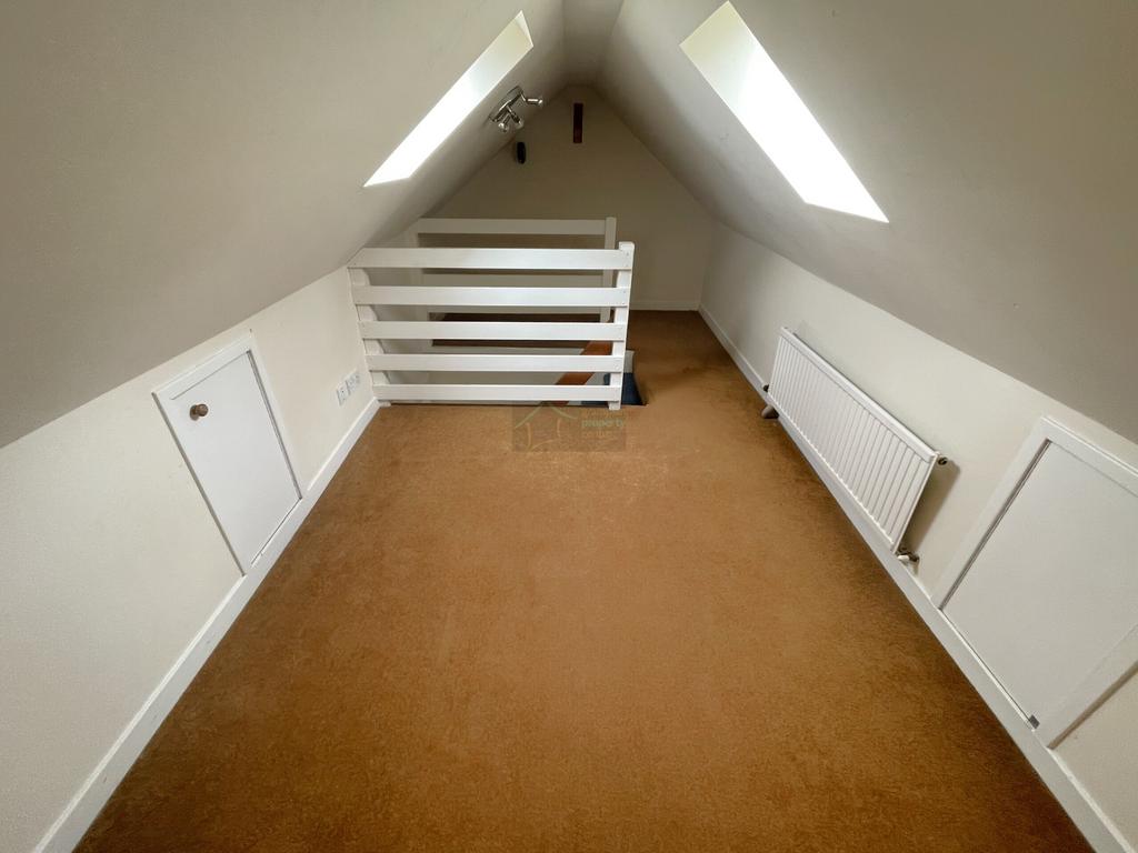 Attic Room.JPG
