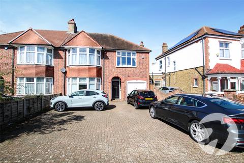 212 Court Road, London, SE9 4TX