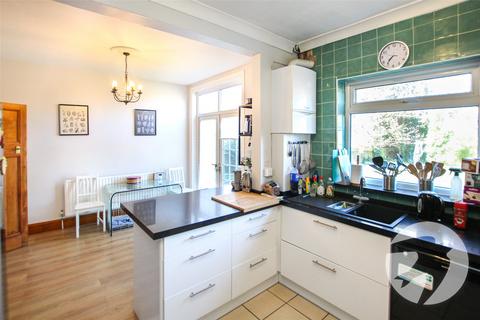 212 Court Road, London, SE9 4TX