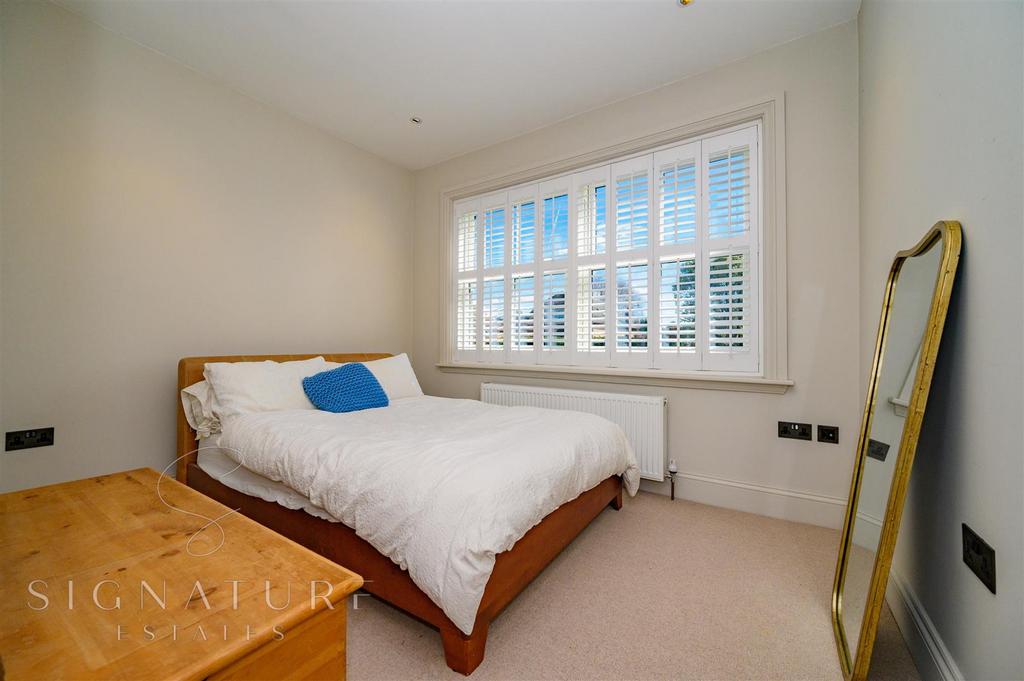 Green Lane Bovingdon 33.jpg
