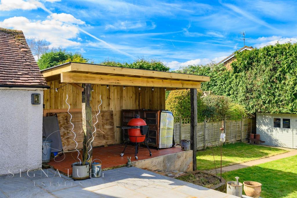 Green Lane Bovingdon 119.jpg