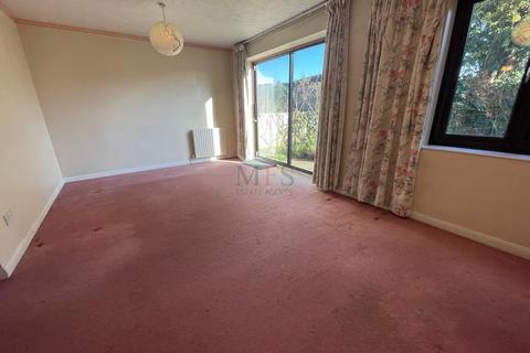 undefined, Jessop Ave, Southall, UB2