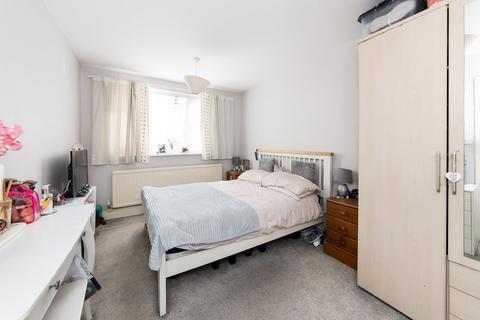 22a Bowness Avenue, Didcot, OX11 8NG