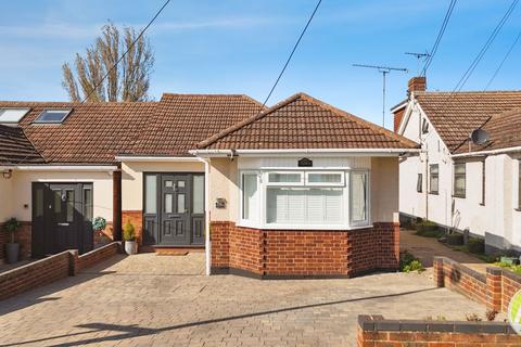 Tesra Hillcrest Road, Horndon On The Hill, Stanford-le-hope, SS17 8NG