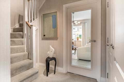 3 bedroom townhouse for sale, Barberry Road, High Wycombe, Buckinghamshire