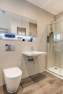 3 bedroom townhouse for sale, Barberry Road, High Wycombe, Buckinghamshire