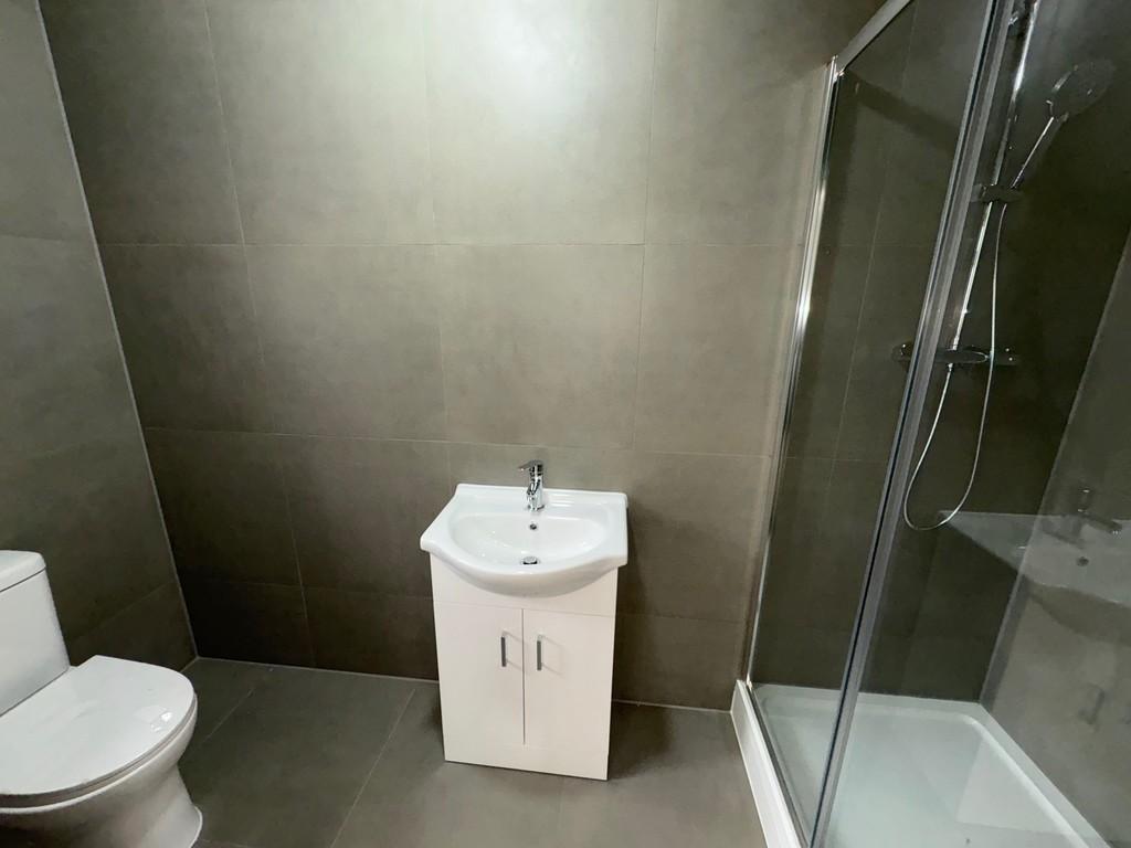 Flat5,72 Imperial Drbath