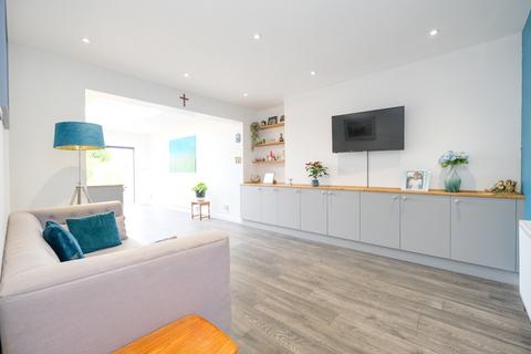 3 bedroom semi-detached house for sale, Repton Road, Orpington
