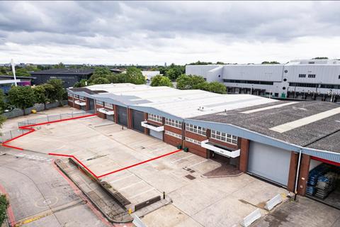 Industrial unit to rent, London W3
