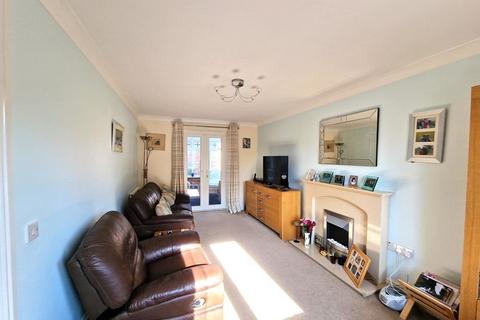 3 bedroom detached house for sale, Grebe Drive, Chedgrave