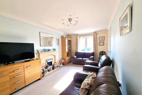 3 bedroom detached house for sale, Grebe Drive, Chedgrave