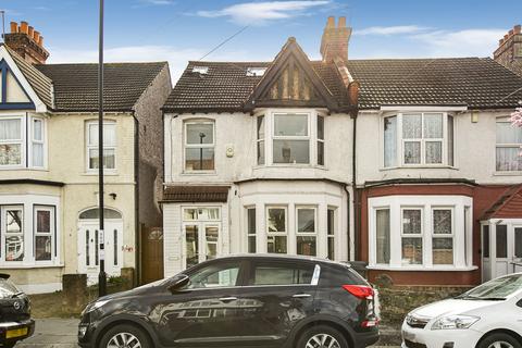5 bedroom end of terrace house for sale, Lyndhurst Road, Thornton Heath