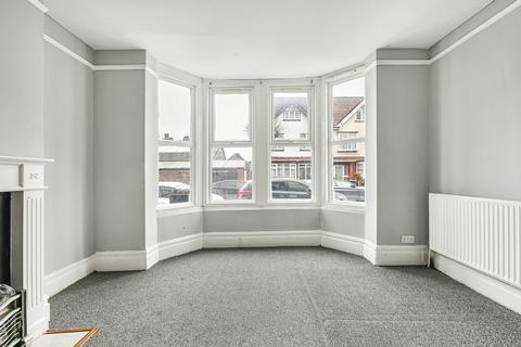 5 bedroom end of terrace house for sale, Lyndhurst Road, Thornton Heath