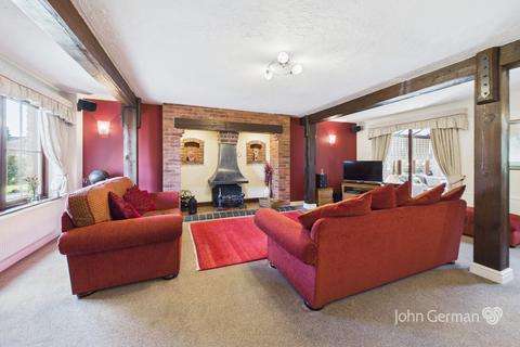 4 bedroom detached house for sale, Hawkesmoor Drive, Lichfield