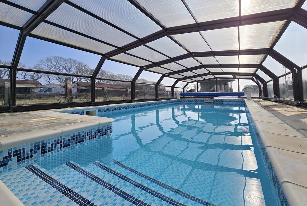 Woodlands Pool