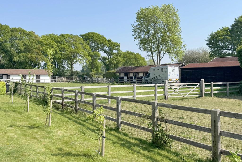 Woodlands New Stabling