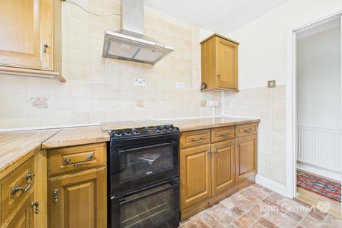 12 Barn Close, Stafford, ST17 9JH