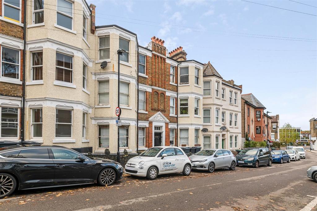 Birkbeck Mansions (3).jpg